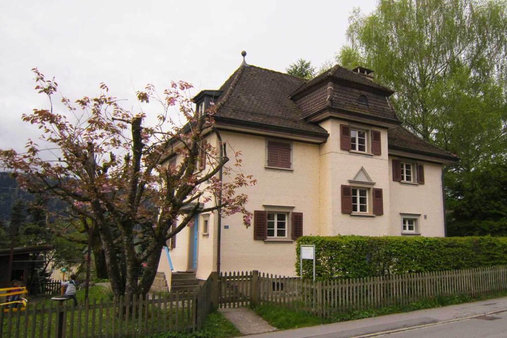 Gebäudeaufnahme Schulhaus Schulplus in Oberägeri