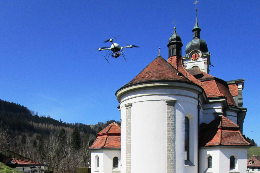 Drohnenvermessung St. Anna Kirche Schindellegi, HMQ AG