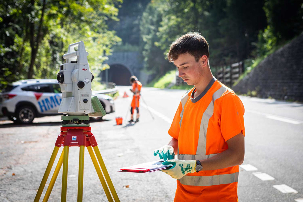 Geomatiker/in EFZ, Lehrlingsausbildung in Vermessung, HMQ AG